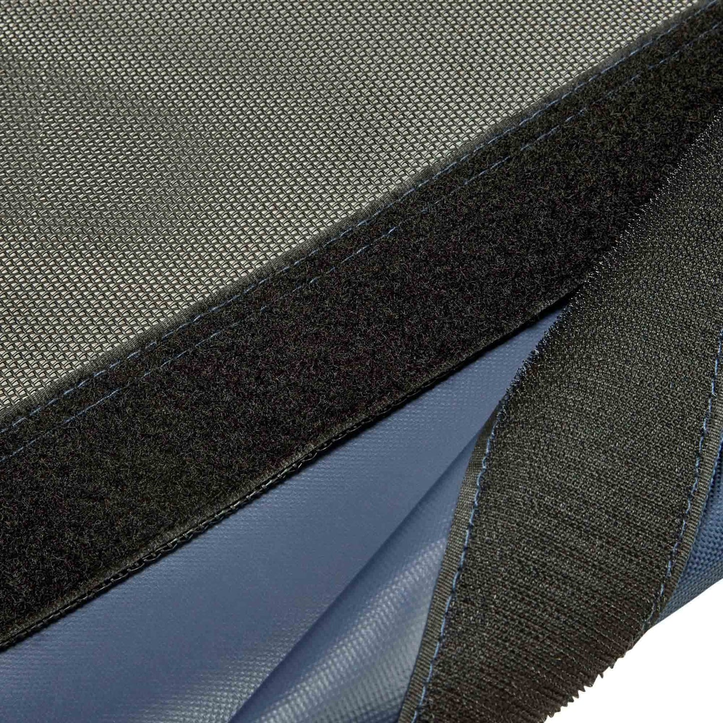 Buddy & Belle Deluxe Outdoor Raised Dog Bed Navy