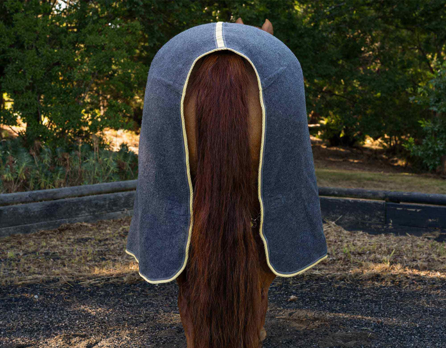 Caribu Deluxe Wool Horse Rug