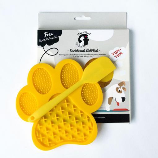 Mimi & Munch Suction Paw Lick Mat with Spatula