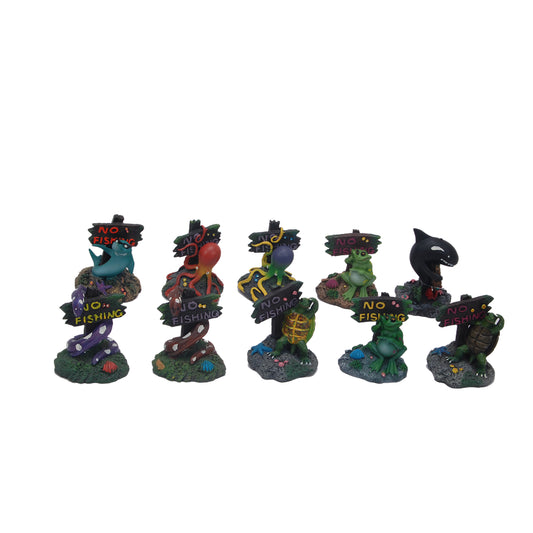 Aquatopia Fish Tank Ornament Figurines With Sign 10cm 1pc