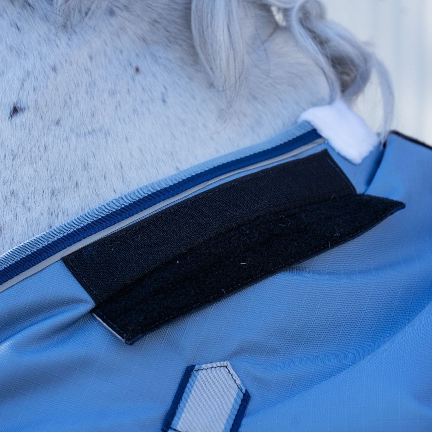 Caribu Alpine Detach-a-Neck Horse Rug 250g Sky Geo