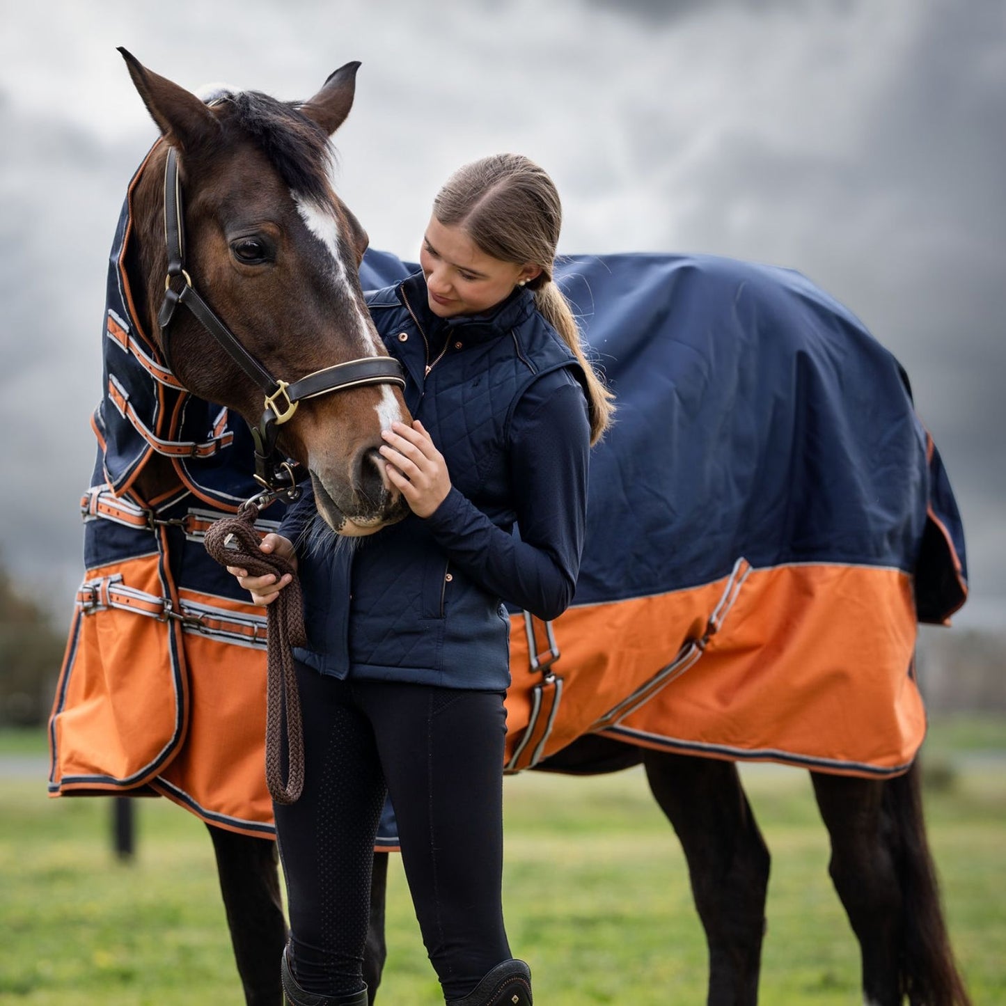 Caribu Colorado Combo Horse Rug 300g Navy/Kumquat