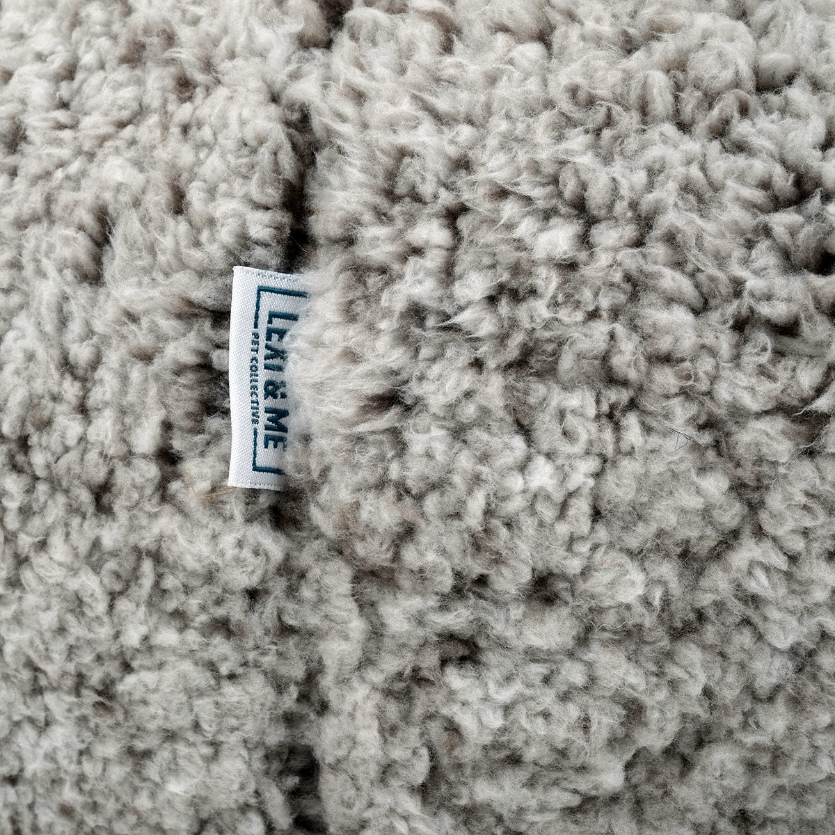 Lexi & Me Sherpa Round Dog & Cat Bed